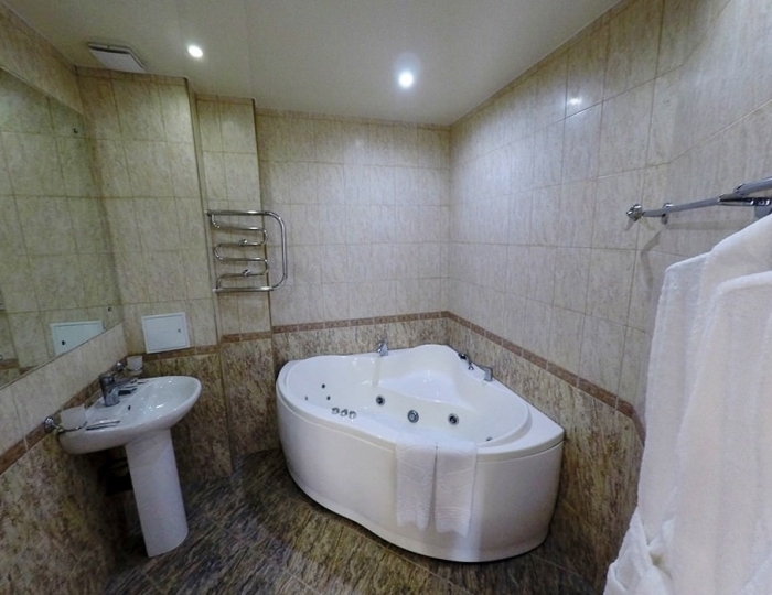 2-местное 2-комн. люкс - Отель «Дом Москвы» Сухум