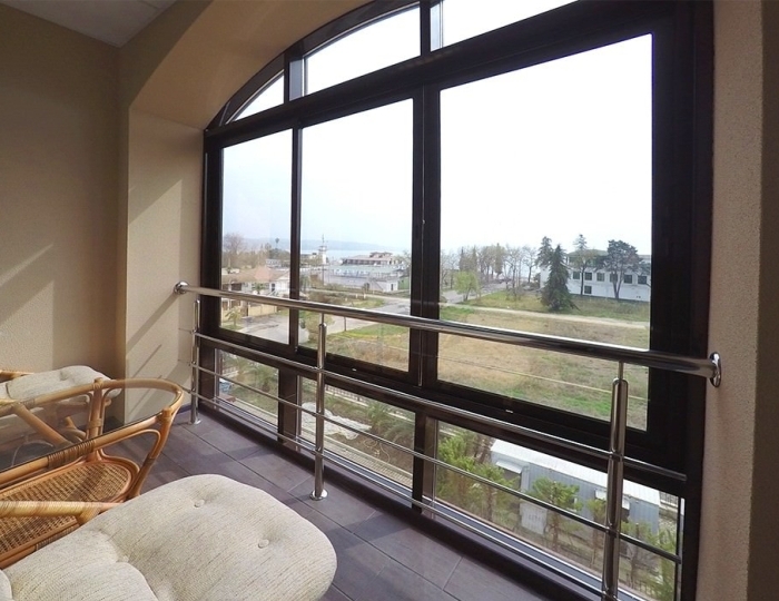 4  мест. 3-комн. апартамент - Отель «Дом Москвы» Сухум